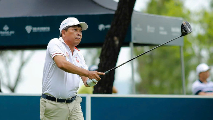 VSC 2025: Ghi birdie hố cuối, golfer Trần Quang Tiến dẫn đầu cuộc đua tại bảng Nam