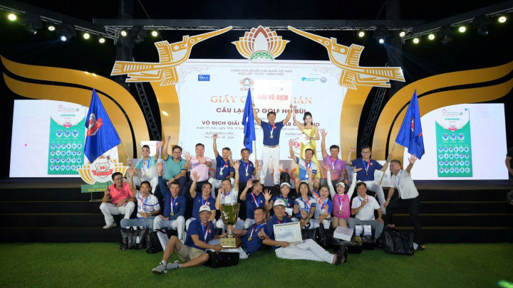 CLB Golf Họ Bùi lần đầu tiên vô địch giải Dòng Họ sau trận playoff lịch sử