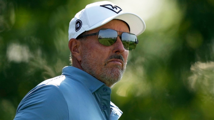 Phil Mickelson rút khỏi The Masters 2026, xác nhận sẽ “vắng mặt trong thời gian dài”