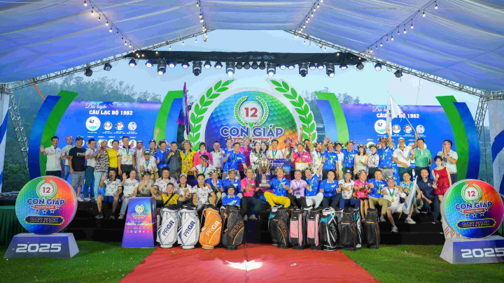 CLB Golf 1982 - Vinh quang trở lại sau hành trình 5 năm tại Giải Vô địch CLB 12 Con Giáp 2025