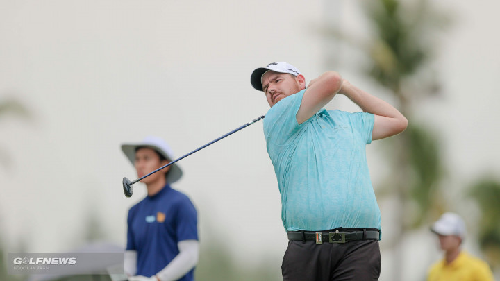 Vòng 2 BRG Open Golf Championship 2023: Ngôi đầu đổi chủ, Việt Nam có 3 đại diện qua cắt