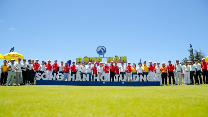Giải Golf Sông Hàn Hội Tụ mùa 2 - Tranh Cúp Nam A Bank khép lại thành công: Một ngày hội thể thao ý nghĩa giữa thời khắc lịch sử của miền Trung