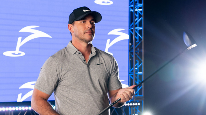 Brooks Koepka chuẩn bị kết nạp thành viên mới cho Smash GC
