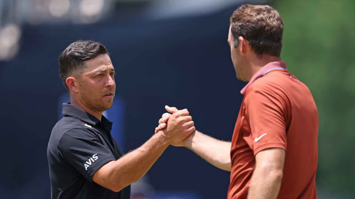 PGA Championship 2025: Scottie Scheffler và Xander Schauffele bức xúc vì phải đánh bóng dính bùn