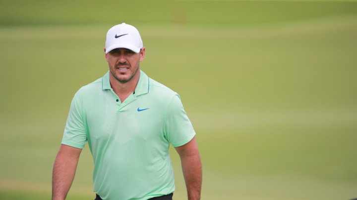 LIV Golf Jeddah: Brooks Koepka dẫn đầu sau vòng golf 62 gậy -8